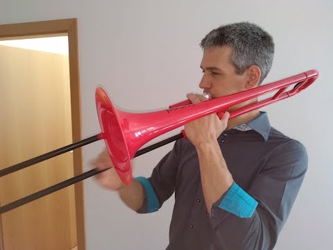 Cherry pink and apple blossom white - Razigrani muzikanti (v živo)