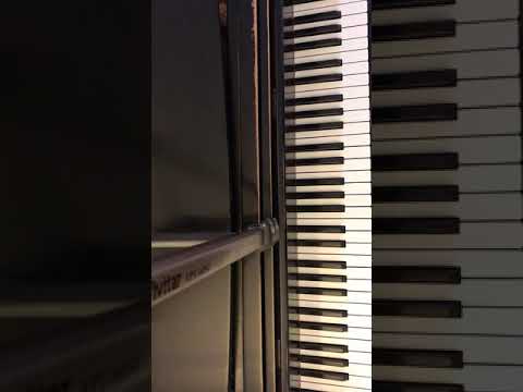 E minor scale hands separate