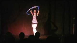 Ali Hoop @ Biz'Cirque