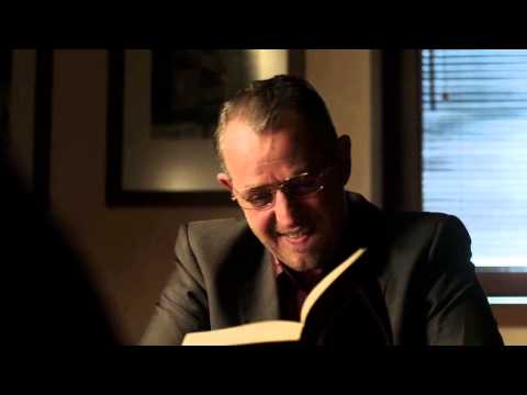 Джаро казва вица за книгата