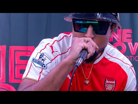 Shackz B - SUPER HIGH (Live Performance 2)
