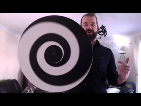 Shrinking Head Optical Illusion