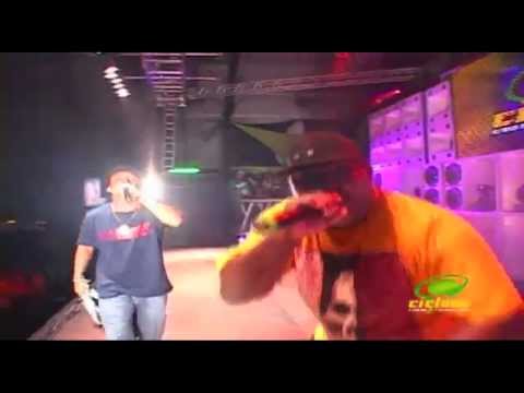 Mc Zuka part. Mc Boy do Charme - Gravação do DVD da Ciclone no Expresso Brasil 2012