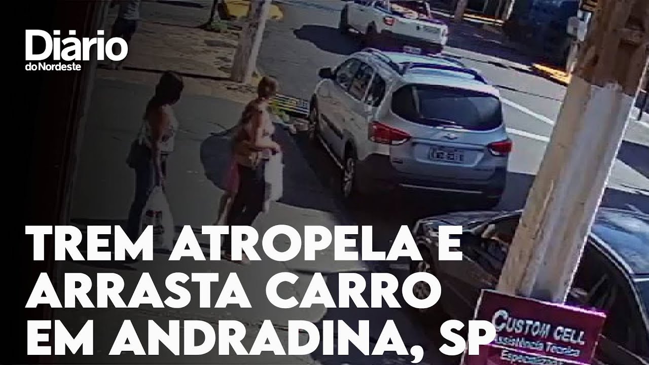 Imagem da notícia: Carro é atingido por trem e arrastado por 20 metros em São Paulo