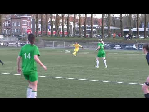 FC Irlande Auderghem - RAAL La Louvière Women on 08.03.2025: shot against the post!