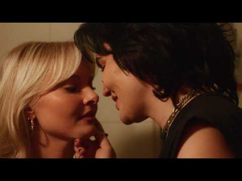 Zaya Sabrina - Make Her Mine (Official Music Video)