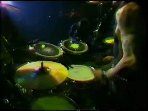Die Ärzte Live - 1987 - Nach uns die Sintflut - 04 - Ich eß Blumen.avi