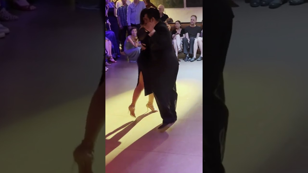 Tango Vals by Biagi - Ariel Taritolay & Cornelia Roy