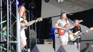 Gurr - Rollerskate (Latitude 2017)