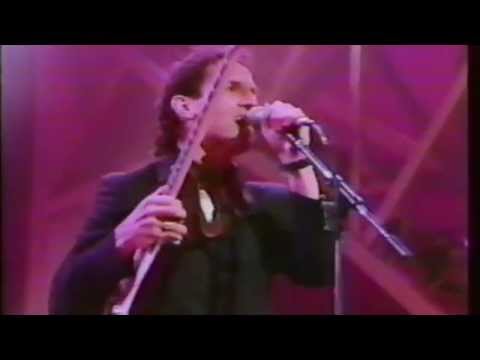 Idol Eyes (Expo 86 Gala) - Two Rivers
