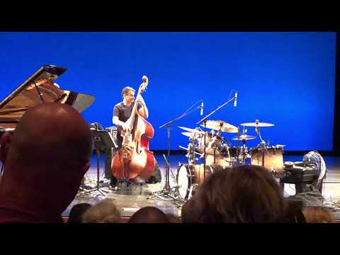 John Patitucci bass solo (Chick Corea Akoustic Band 2018)