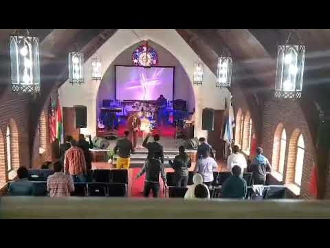 አምልከው አምልከው አምልከው ይለኛል ዛሬ ደግሞ መንፈስ በእጥፍ አግኝቶኛል