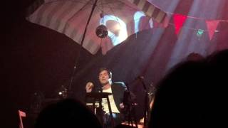 2016-12-10 Thomas Dutronc @ Théâtre Royal de Namur - 2 - Nasdaq 🤑