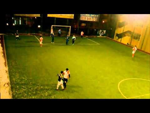 Futbol Arena Halı Saha 1 25.12.2015 21:00 - akillisaha.com