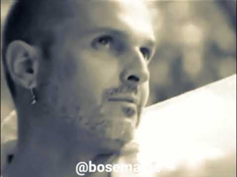 Videoclip de Mientra respire — Miguel Bosé