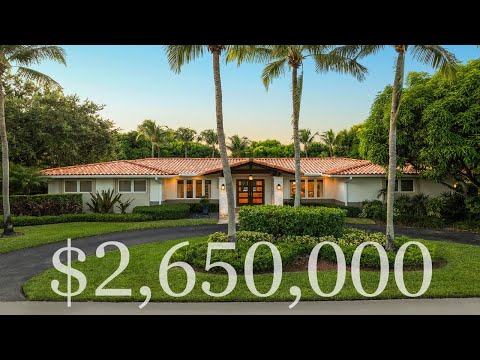 $2.6M California Bungalow Dream Home Tour in Miami | 7505 SW 129 St, Pinecrest
