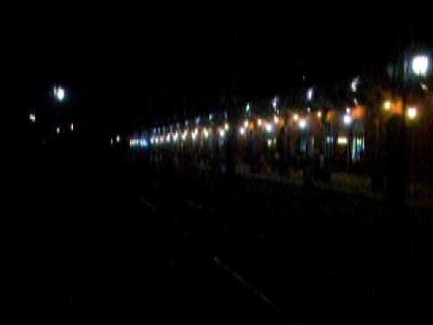 Tren A1837 Iasi - Timisoara Nord soseste in statia Suceava la linia 3