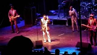 Morris Day And The Time - &quot;Wild And Loose&quot; (LIVE)