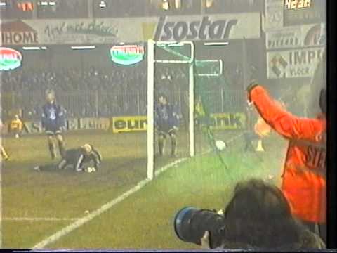 STVV-Club anders bekeken uit 96-97 en. STVV-Charleroi 2-0