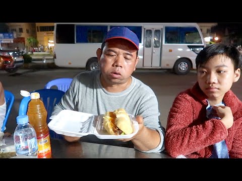 Dinner at Krong Steung Sen in Kampong Thom