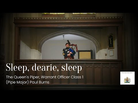 The Queen's Piper plays 'Sleep, deary, sleep' for state funeral of Queen Elizabeth II