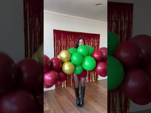 Vídeo relacionado con Kit Decoración Cumpleaños Fútbol, 90 Piezas Accesorios Fiesta Fútbol con Mantel Globos Vasos Servilletas Banderín Cake Topper para Niños Fiesta Temática Fútbol