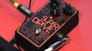 Video thumbnail for Solid Gold FX SUPER DRIVE guitar effects pedal demo by gearmanndude