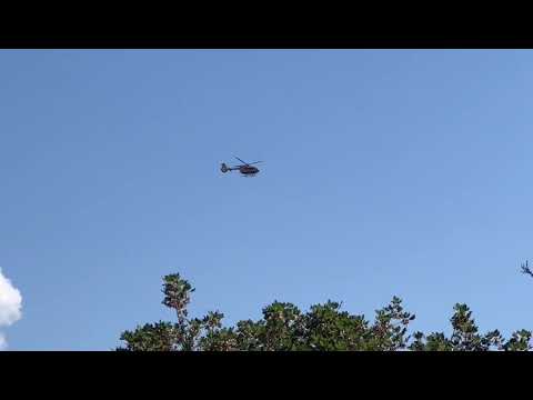 Ventimiglia, auto dell'istituto geografico militare precipita in un burrone. Quattro feriti