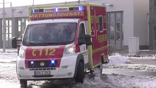 preview picture of video '[Schnee] RTW 2 der Feuerwehr Bocholt'