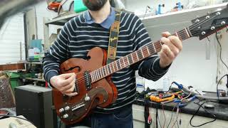Video thumbnail for Vox Kensington Guitar as used (briefly) by The Beatles by SteveWalsh730