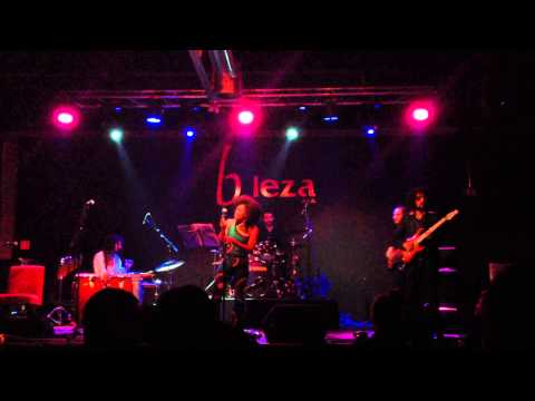 Selma Uamusse - Tributo a Miriam Makeba @ B.Leza (excerto Kilimanjaro)