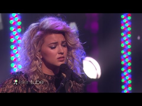 Tori Kelly Performs Hallelujah on The Ellen DeGeneres Show
