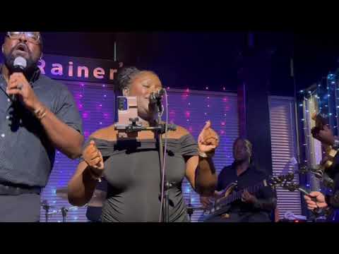 Good Vibes Band Live Band video.