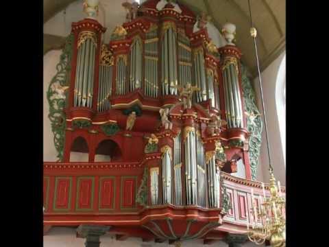 Video thumbnail for O lux beata Trinitas