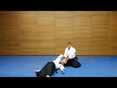 Tachi waza, Yokomen uchi, Kubi nage