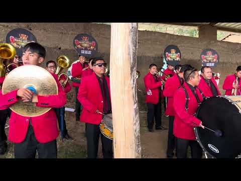 LA GRAN BANDA MAMA MECHE "CARHUAZ-ANCASH"
