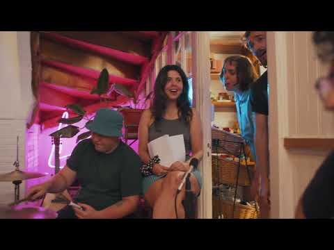 LaVitrola.cl: Saltador - Una vez (especial Uva Robot en vivo en Mezcla Cafetería)