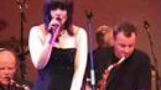 preview picture of video 'Heather Whiteford sings with the Capitol Big Band Greenock'