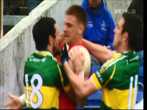 Eoin Cadogan love bite and Paul Galvin fish hook