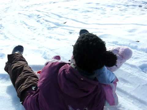 Rosa fährt mit dem Bob