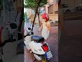 Vespa GTS 300 Sexy Girl Vespa