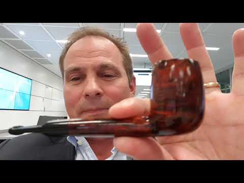 Auf ein Pfeifchen am Flughafen