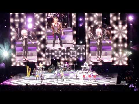 Rod Stewart and Cyndi Lauper Duet- It Takes Two, Pepsi Center, Denver, August 22, 2018