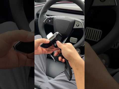 The Best Phone Holder for Tesla #tesla #cybertruck #teslarobot #modely #teslamodel3 #model3 #car