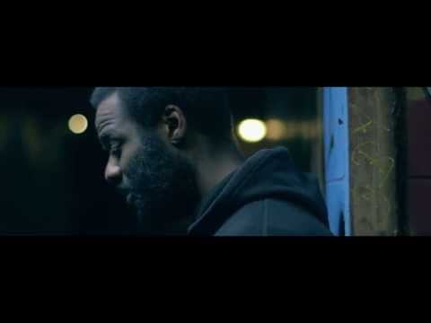 Nega 'Bij me bent' ft. Phatt [VIDEO]