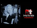 Doris Day and Frank Sinatra - Let's Take an Old Fashion Walk