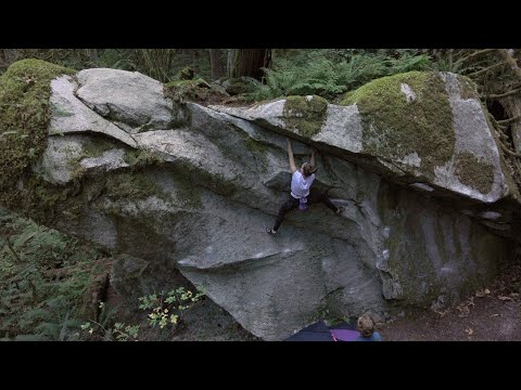 Squamish Bouldering: Top 100 V0 - V2 (Latest 4th Edition)
