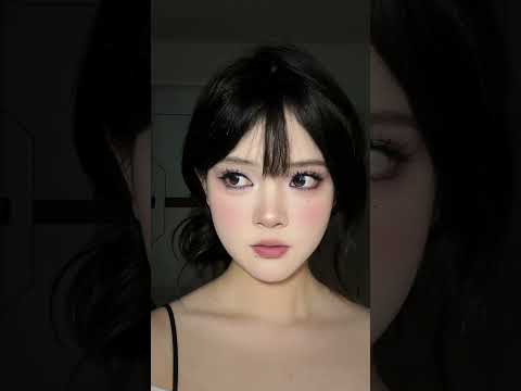 扁平方圆脸都来化这个古早漫感小烟熏妆！ #moody烟花紫 #新年开运妆已就位 #流光妆