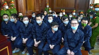 Chủ tịch Alibaba Nguyễn Thái Luyện gầy gò hầu tòa