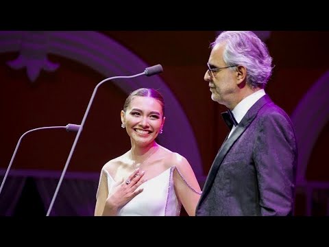 Andrea Bocelli x Gam Wichayanee | Can't Help Falling in Love | 31-12-2021